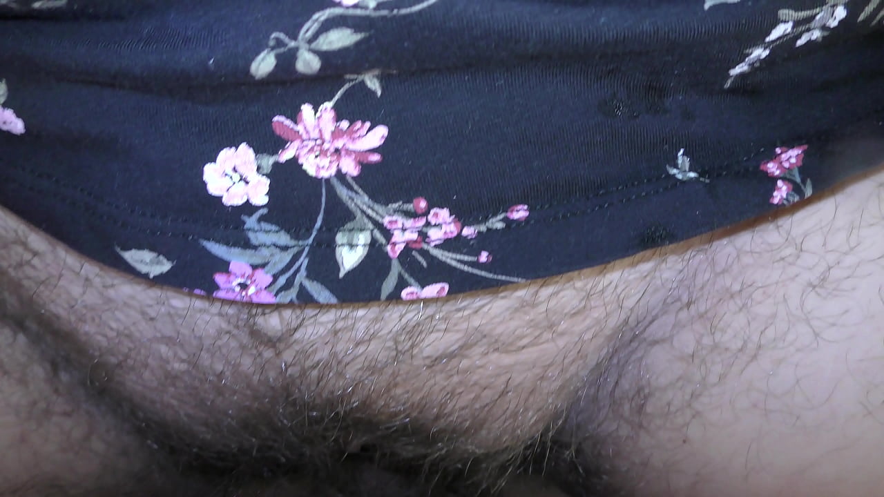 After a few minutes of sex i started to cum very hard deep inside my stepmommy fertile pussy and making her pregnant! - Milky Mari