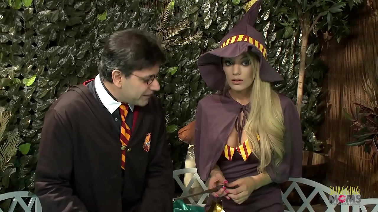 Enjoying fantastic lesbian group sex with these little sluts