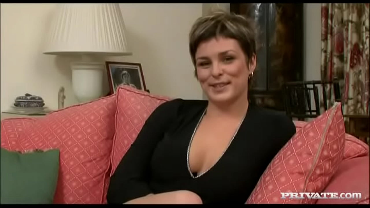 Isabel Gets Muff and Asshole Penetrated before a Thick Facial Cumshot