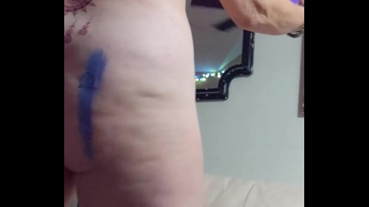 Hotwife Steffi - November One Zero - bedroom pussy dance