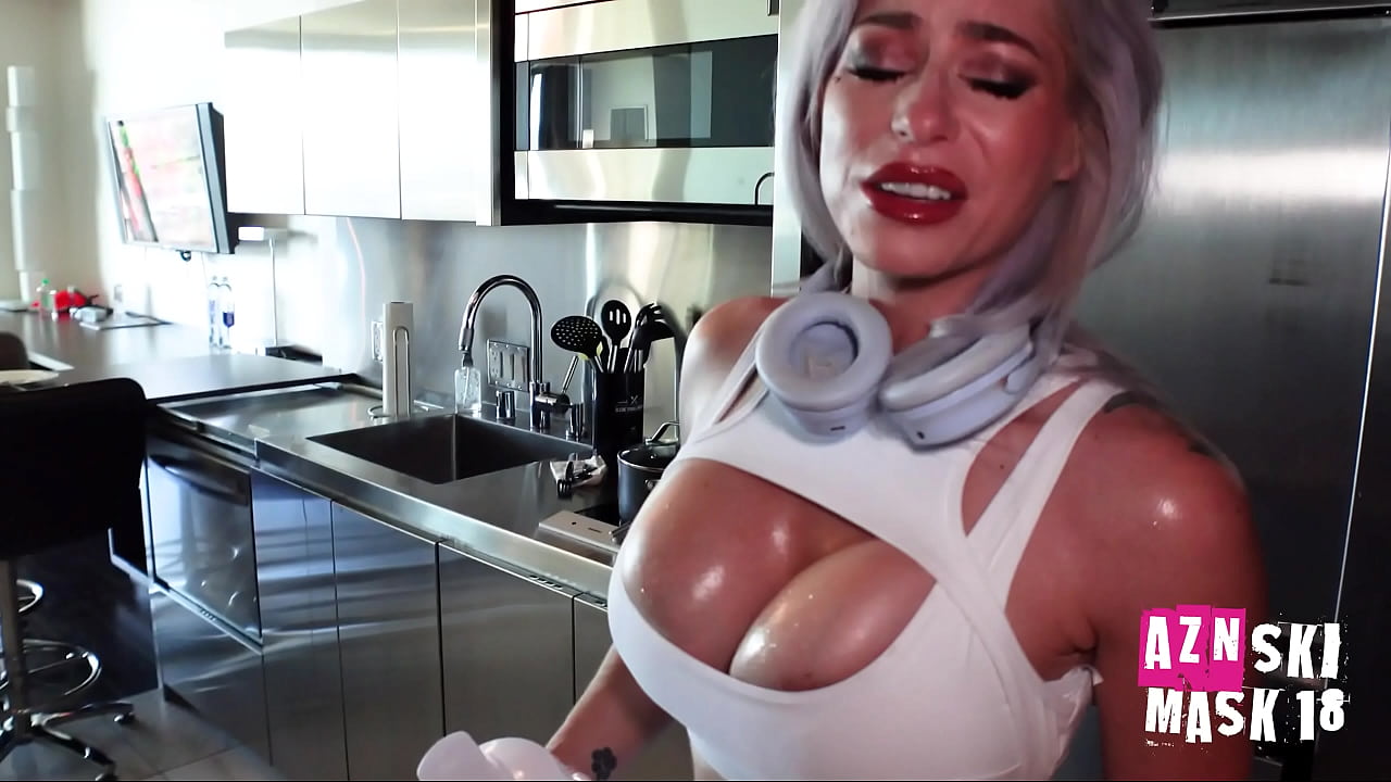 DAMN! She comes over to use your shower and you SHOWER HER... ~ Bambi Blitz AMWF