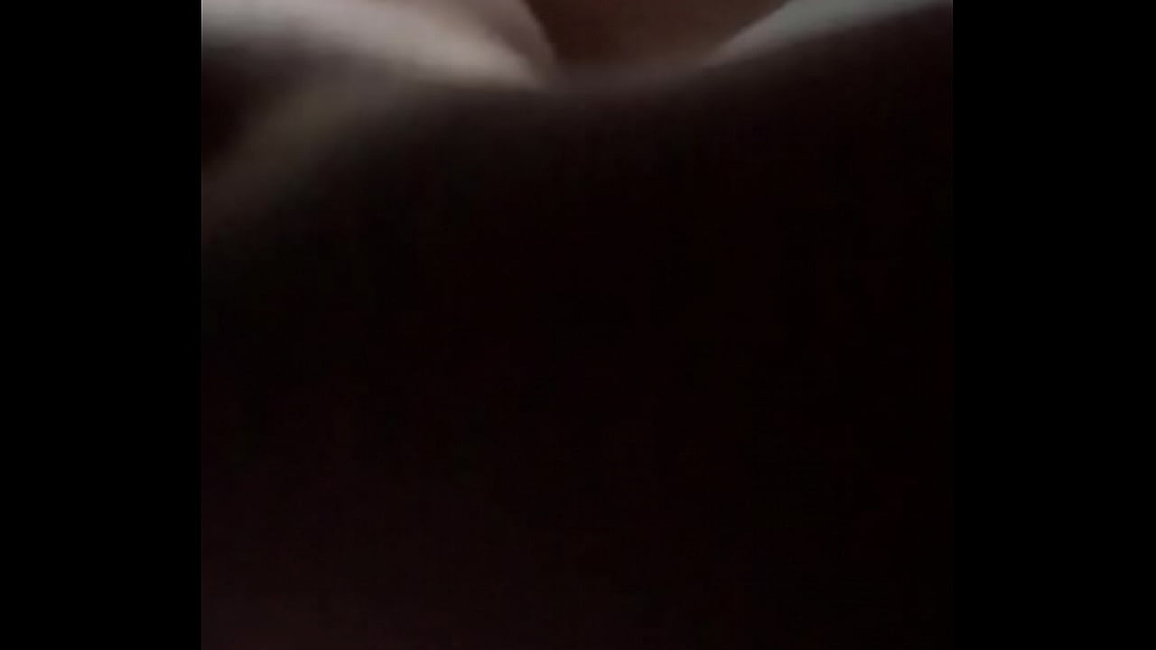 Renny spreading her ass