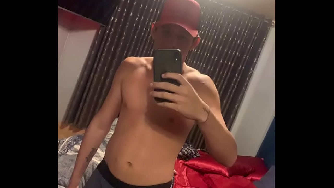 Subscribe and see with ur own eyes sperm all o we his butt