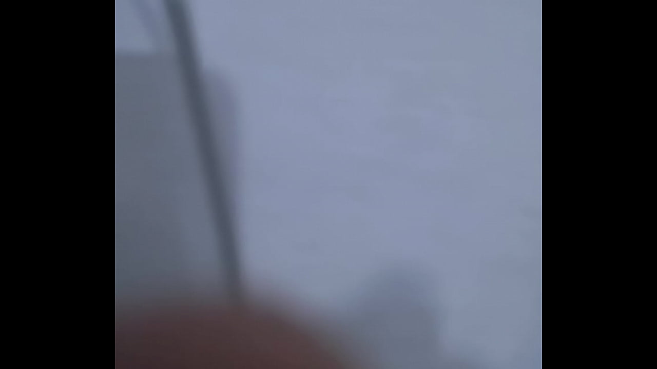 Novinho metendo com vassoura