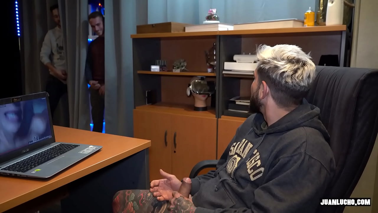 Boss Got Caught Masturbating And Voyeur Co-Workers Joined Him