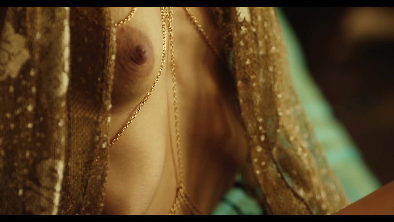 She masturbates herself in fun place hot body teen