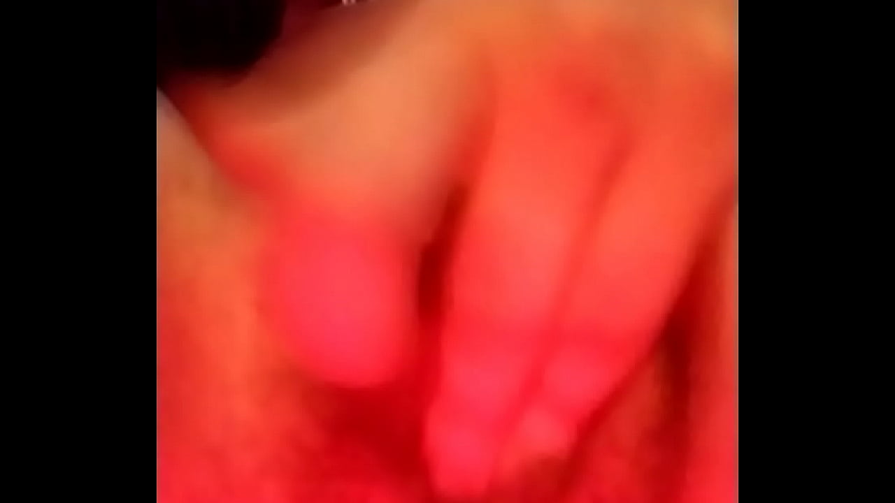 Milf masturbates when alone