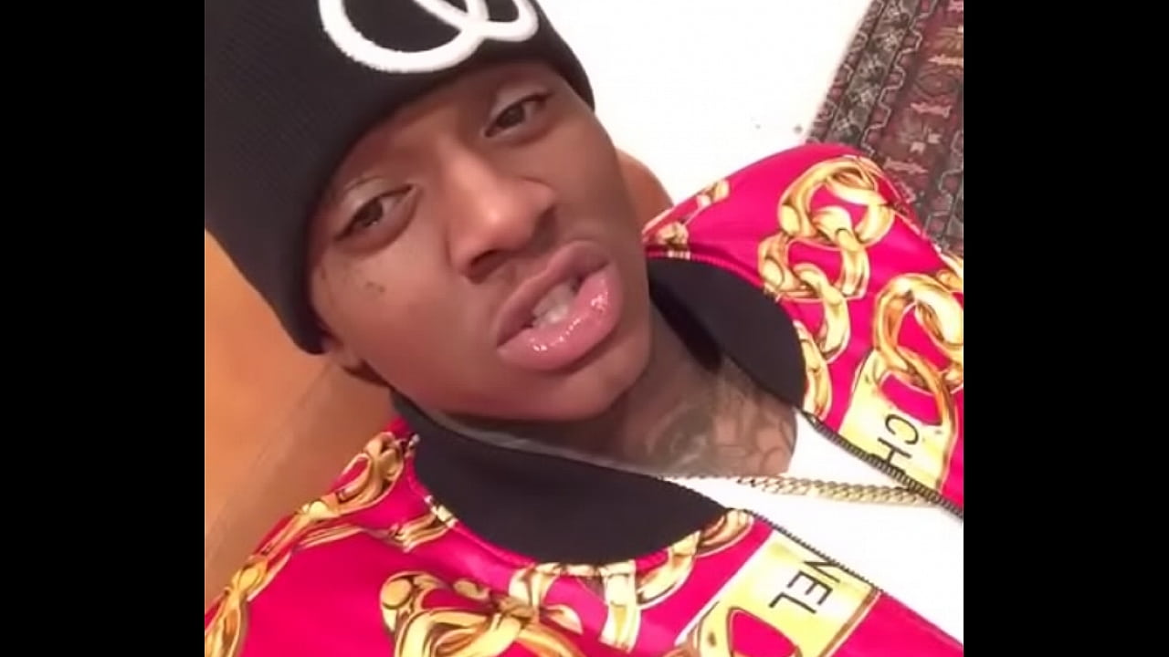 tumblr mvrrujezPB1ssh3md