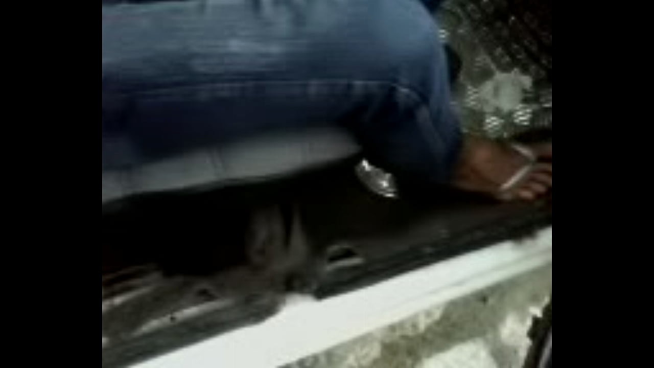 vadia bateno punheta