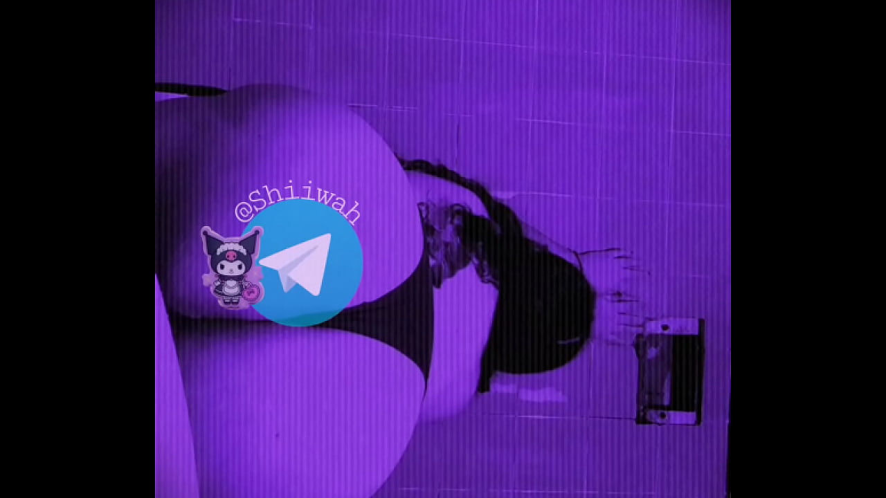 Como quisiera bailarle a tu pija papi