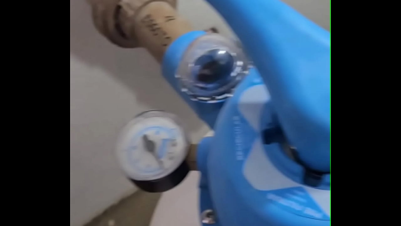 Eu sinto um tes&atilde;o imenso na minha patroa, ainda vou come essa puta