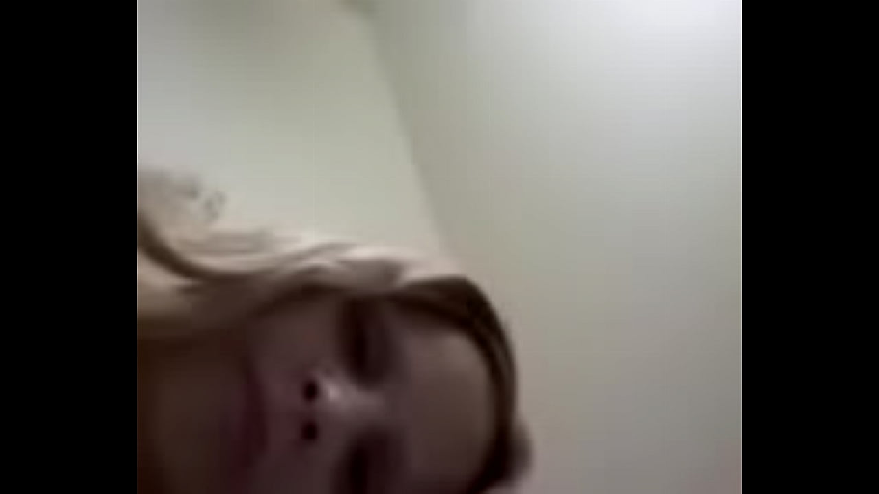 Ghetto milf masterbating