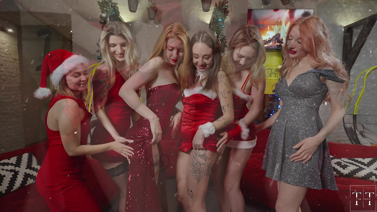 You weren't expecting it already? An awesome New Year's Eve orgy with 6 girls and 1 guy!