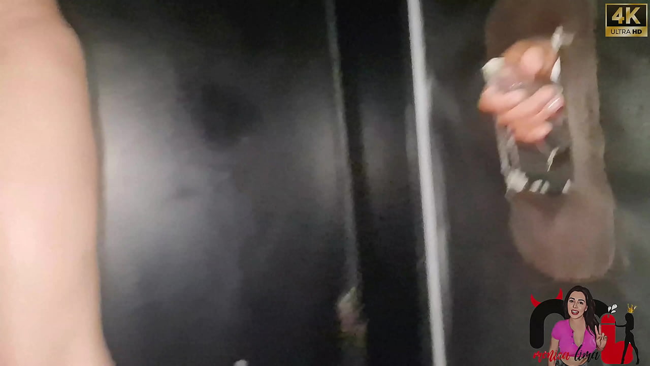 Casada traindo o corno