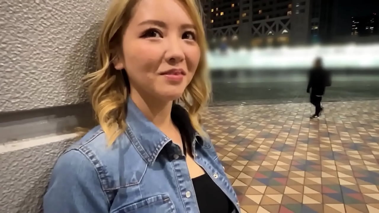 複数プレイOK＋ドM属性見た目とギャップがエグい金髪ギャルをWチ○ポでおもてなし！スパンキング&喉奥イラマチオで感度マシマシ&uarr;&uarr;刺青ボディをくねらせながら悦び絶頂3射精！！！