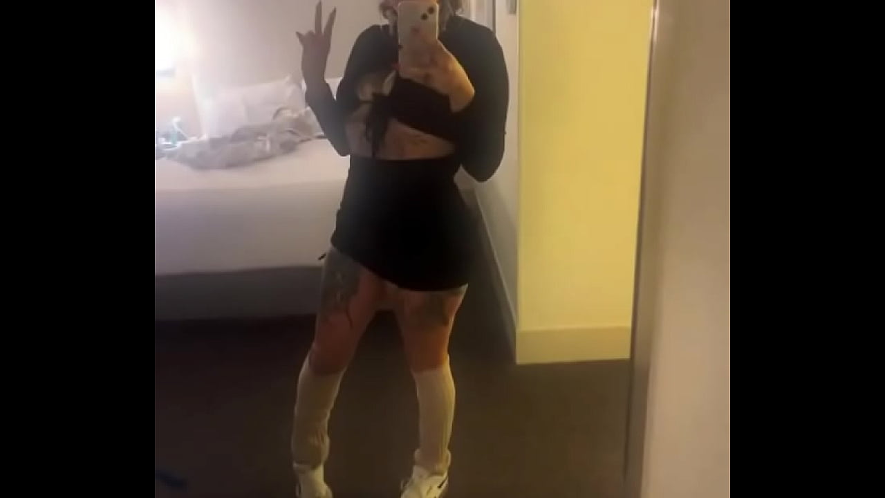 NYC 19-23rd  here&rsquo;s your sign. day TTS tested w/ mgen & swabs. Paid pro shoots & trade Photos...