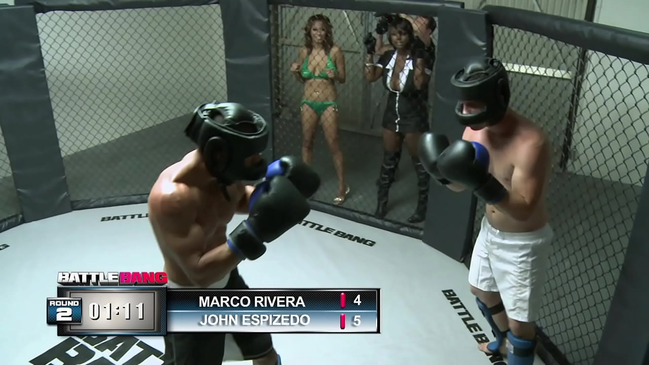 Milf Mulani Rivera fucked in a ring