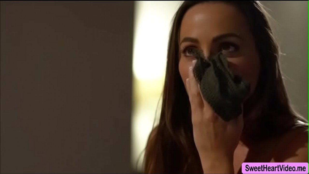 Adriana Chechik and Abigail Mac finally licks their wet pussy