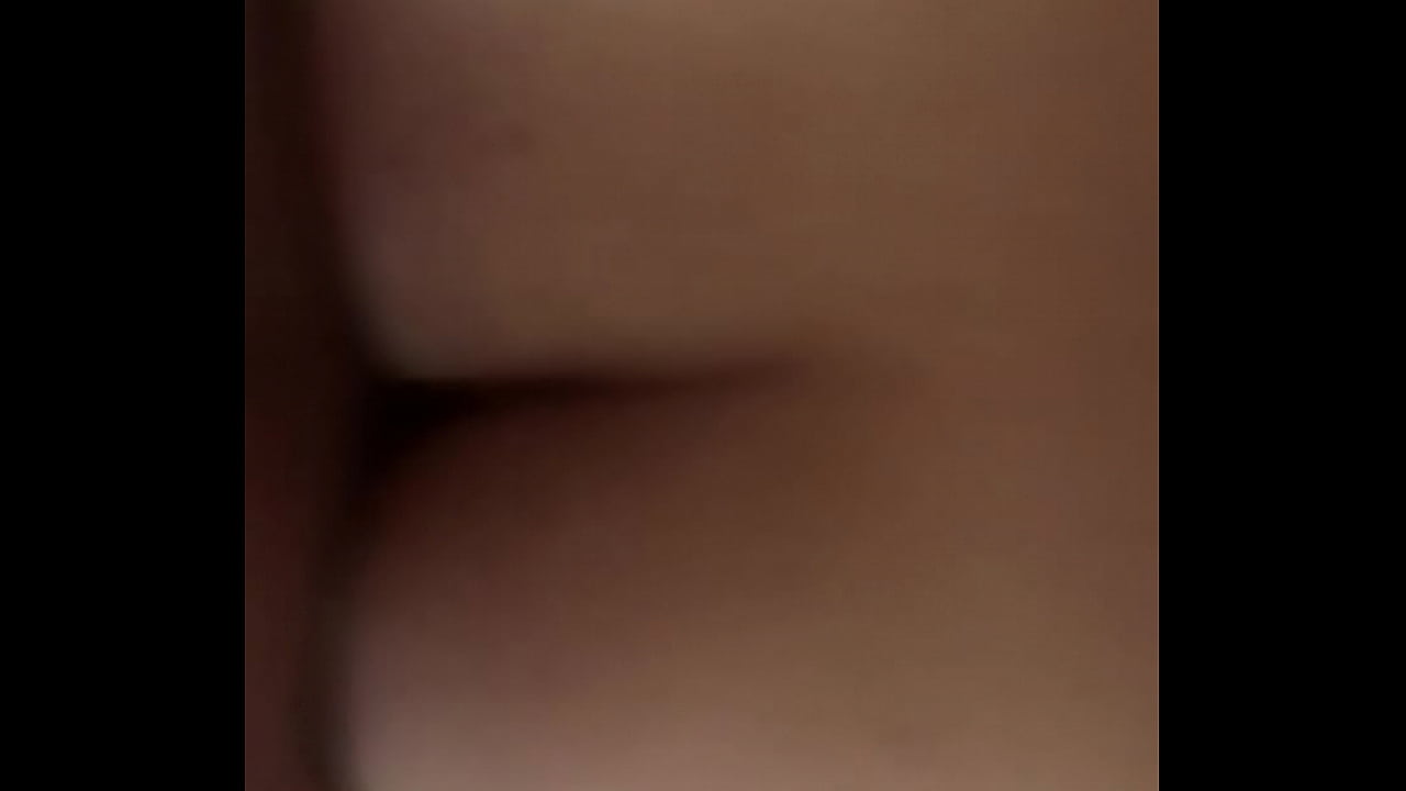 Cumpliendo la fantas&iacute;a de coger con la amiga de mi madre