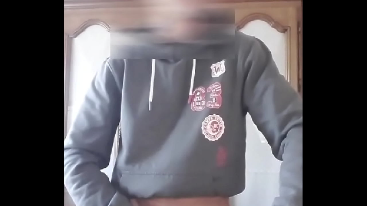 I cum while rubbing my cock in my saliva,