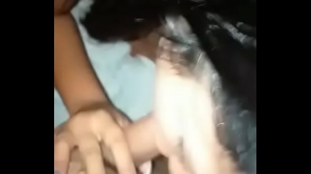 Morocha hace un pete