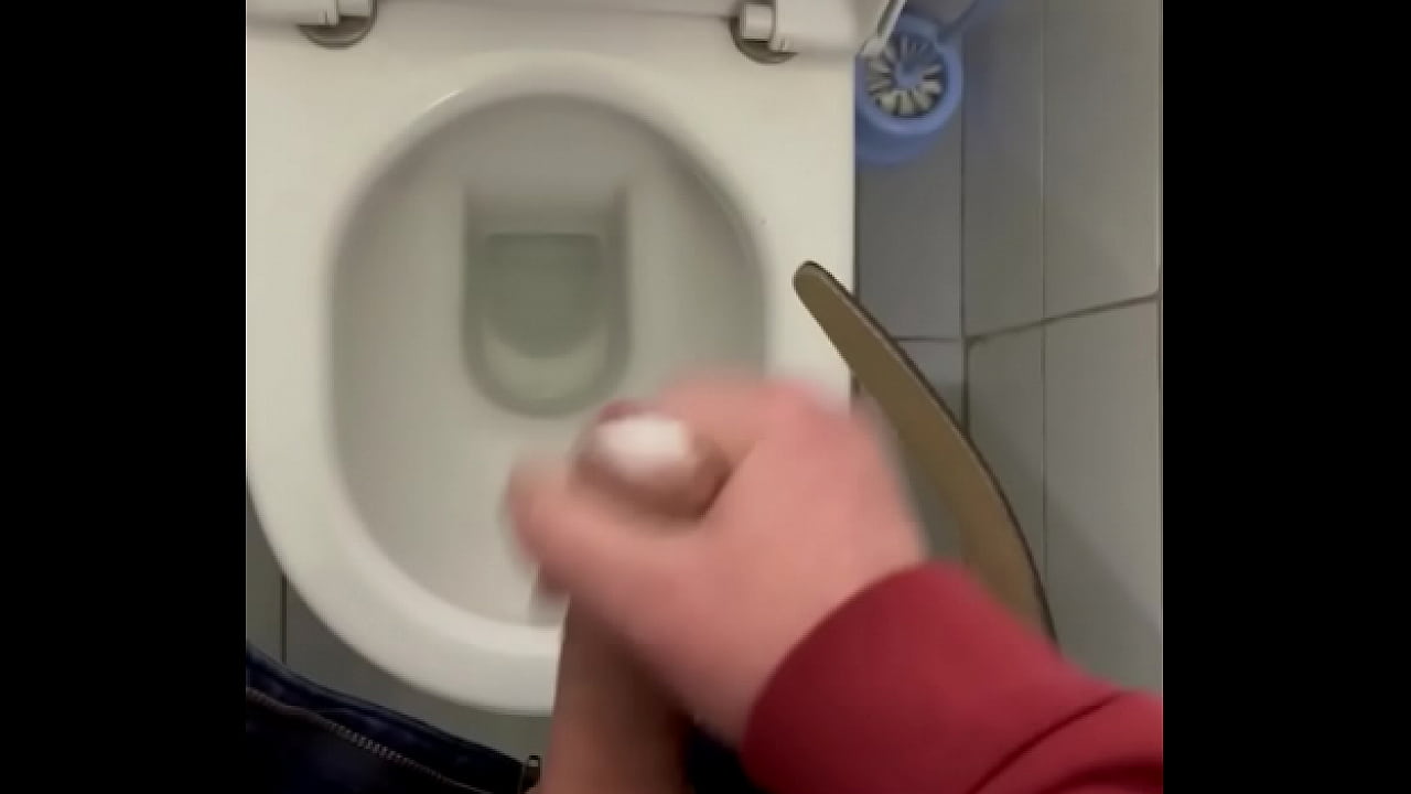 Close-up of my dick cumming in a public toilet.  Arriving at work, I could not rid myself of the thought that I really want to finish and shoot it on video.  See what came of it in this video.