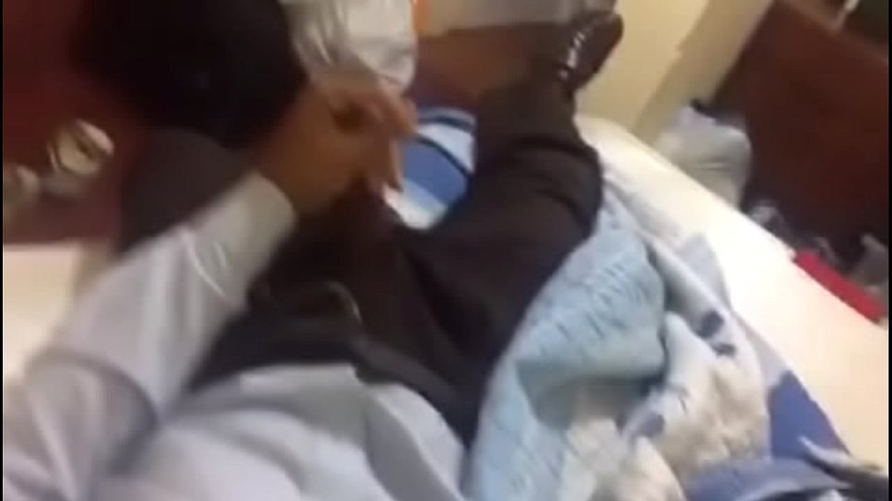 Pajazo antes de salir al trabajo