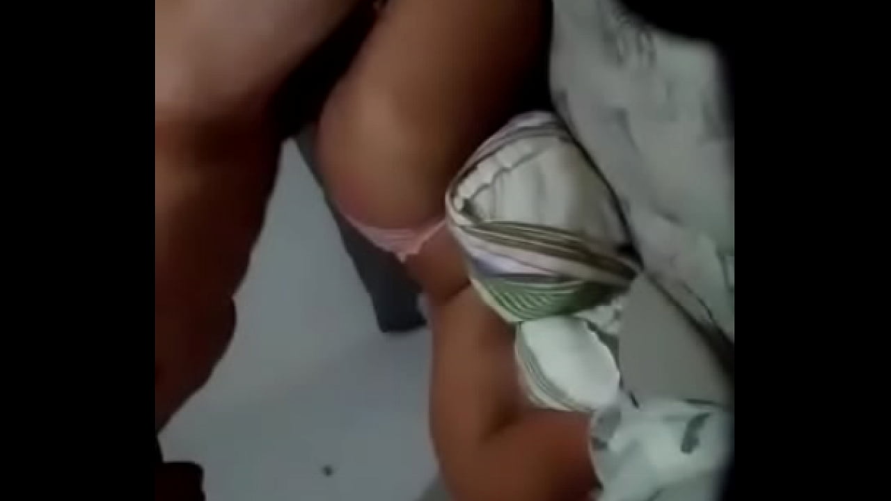 NO SE VA A OLVIDAR DE MI LA VECINA