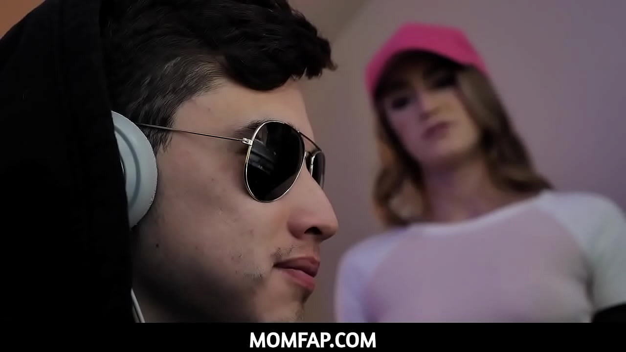 Teen Stepsister Kenzie Madison Sex With Stepbrother Juan "El Caballo" Loco While He Plays Video Games