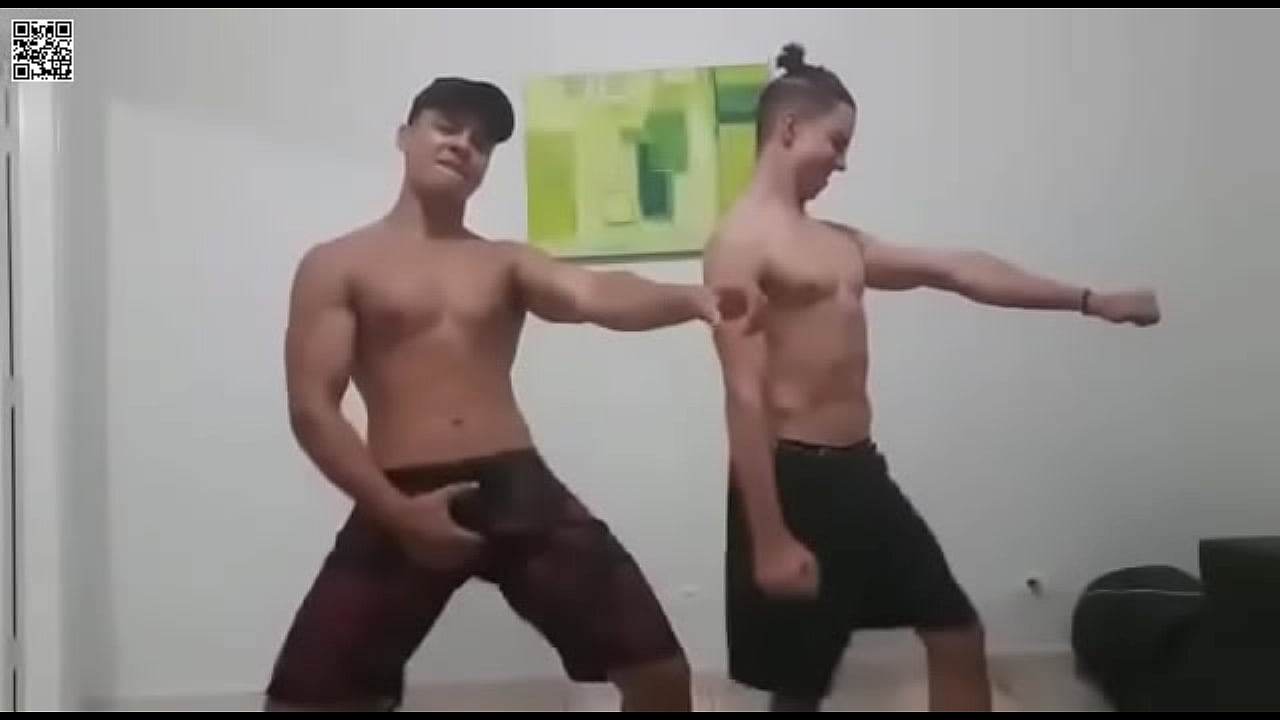 Dan&ccedil;a safada...