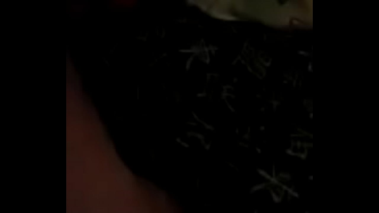 Tha&iacute;na Leticia Cachorrona :3