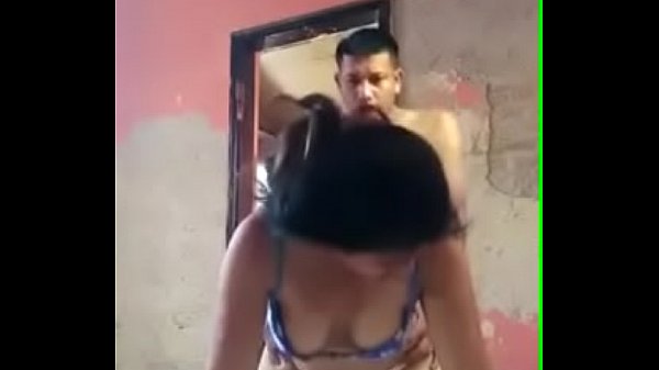 Nalga brava cojiendo