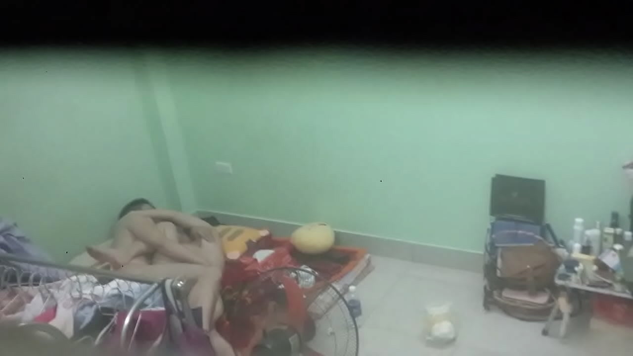 Quay Len em gai Phu Tho