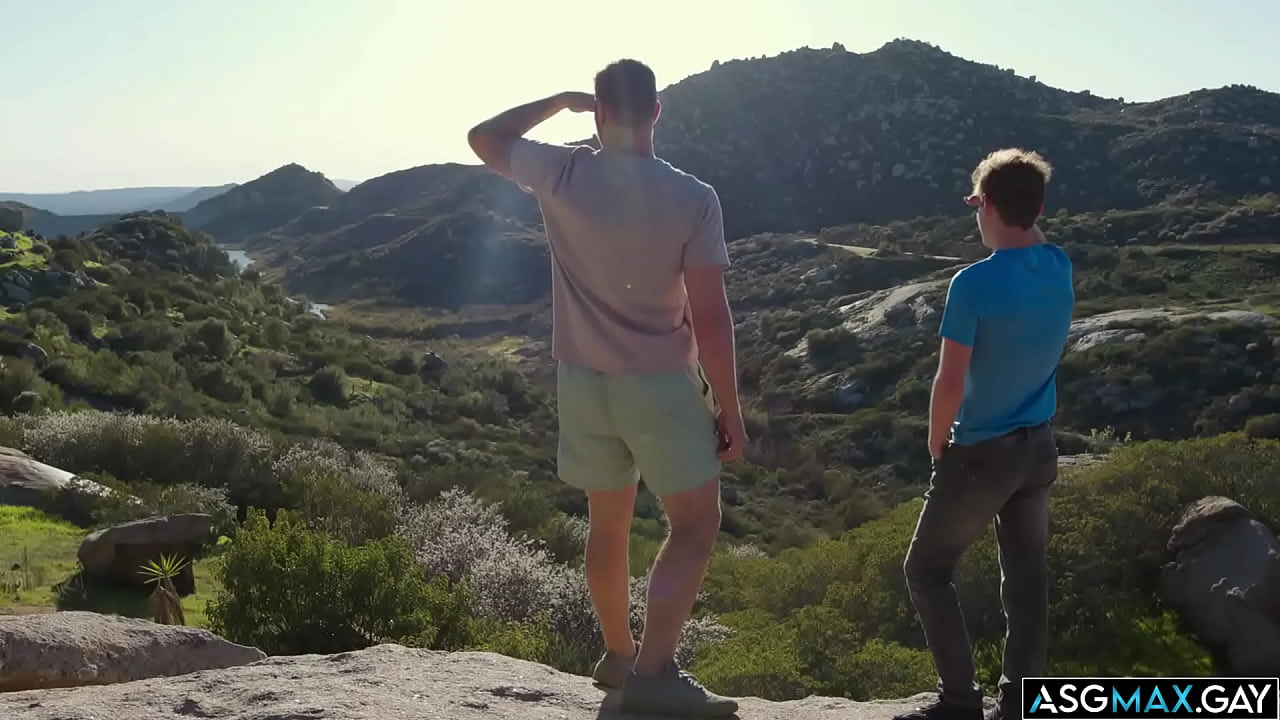 Ryder Owens fucks his best friend Scott Finn!