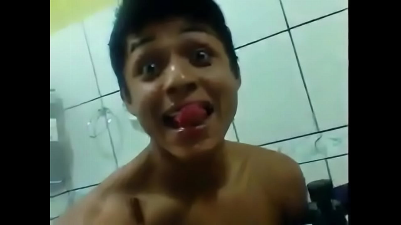 NOVINHA MANAUARA LEVANDO ROLA