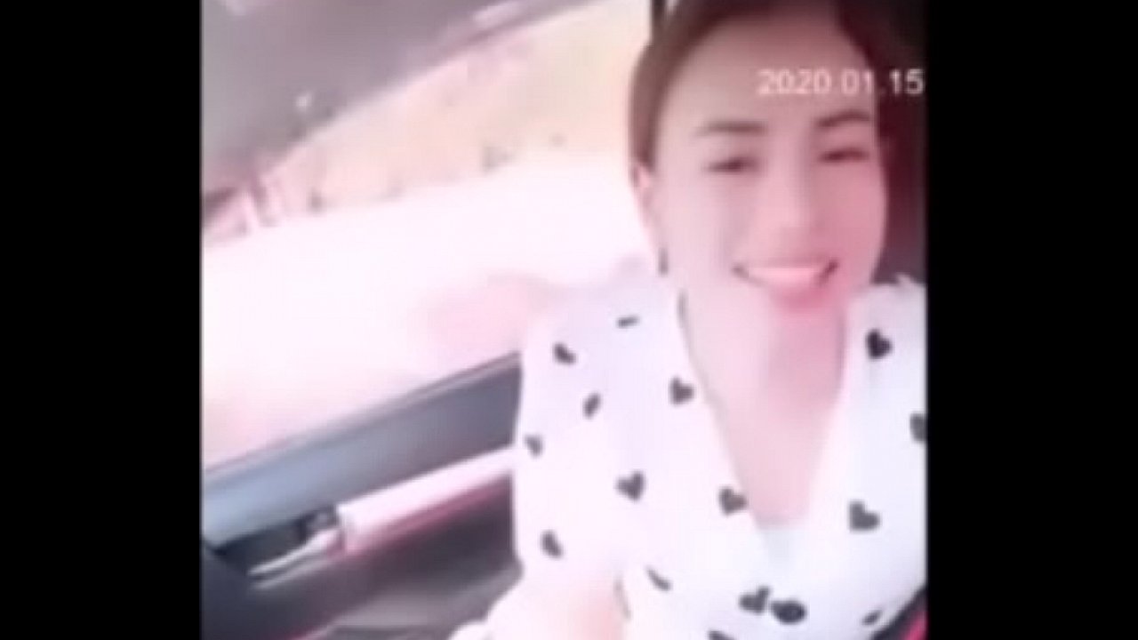 เงี่ยนจัดไม่ไหวแล้วเลยจับผัวดูดควยเลย