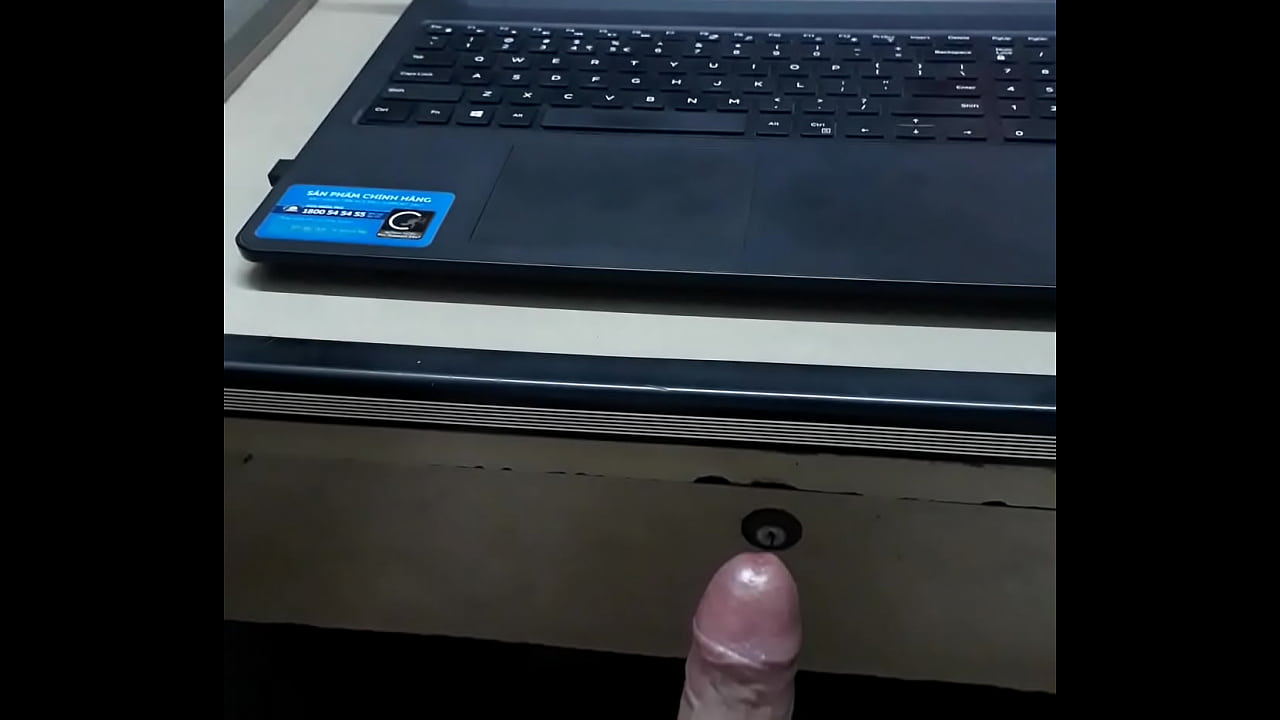 Xuất kh&iacute; tung hoa trời đất