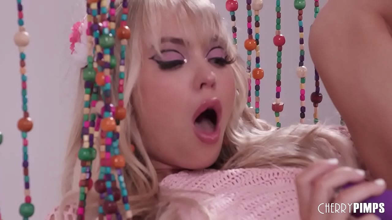 Lilly Bell is the hottest hippie around with her natural bush and sexy figure. She masturbates and fingers herself wildly until she cums just for you!