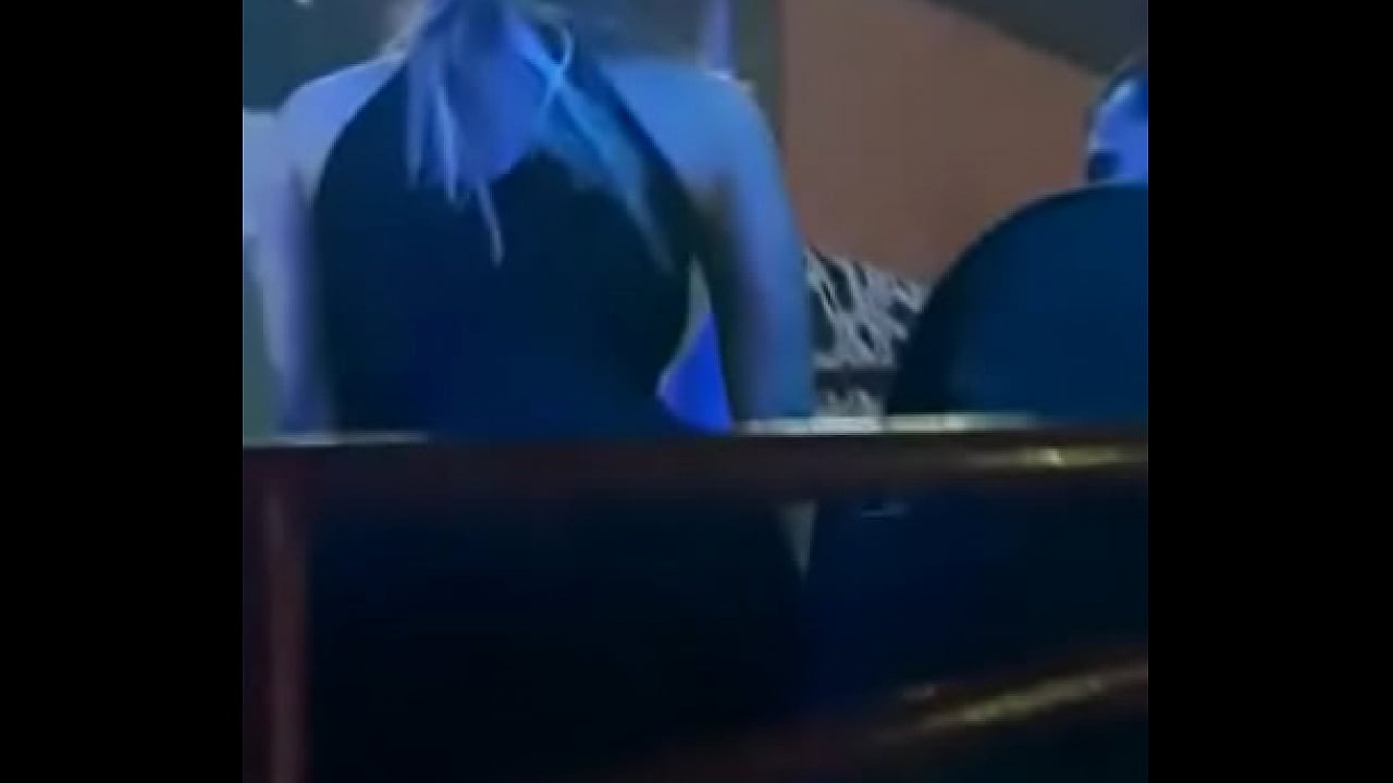 Guerita baila b. y muestra panochita rica