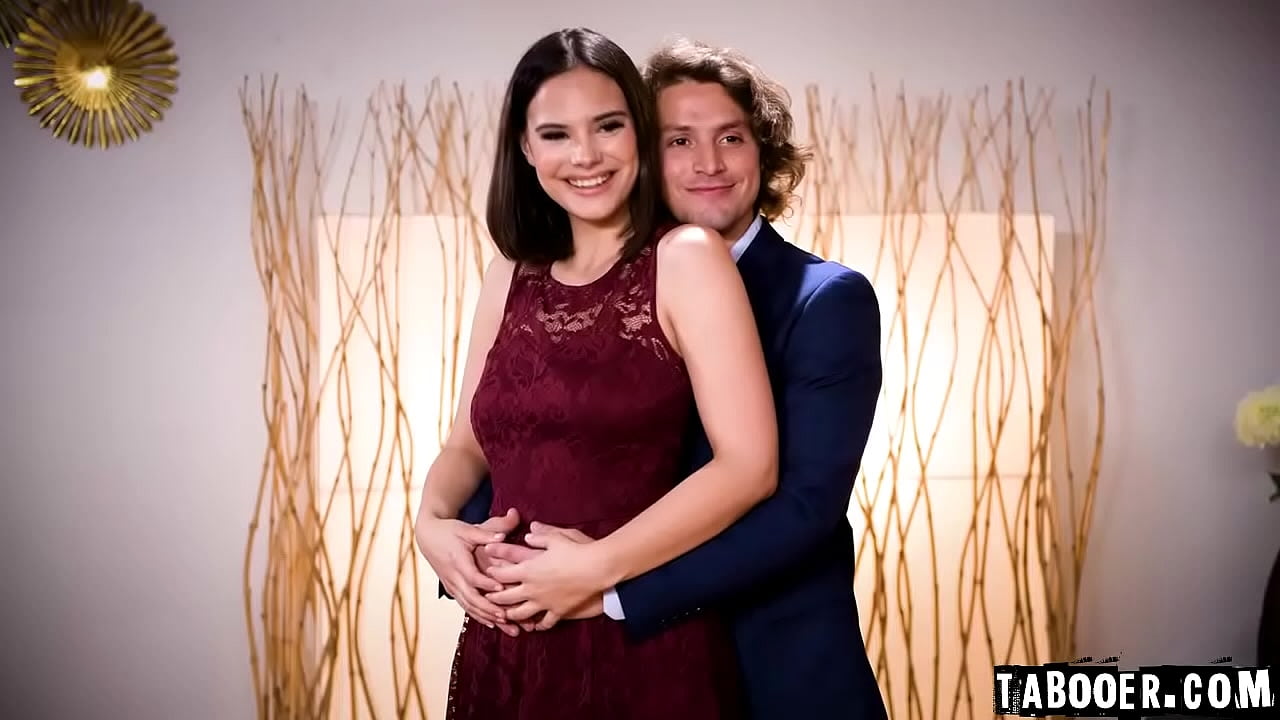 Jay's protectiveness for his step sis  Violet kicks in