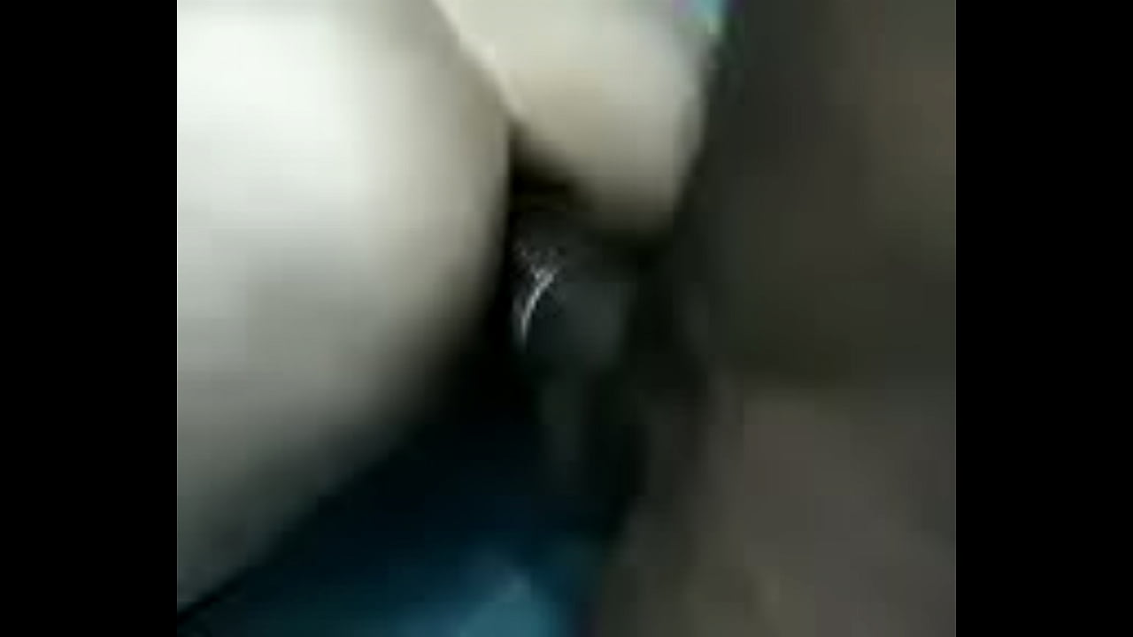 Sra sapeca do sexlog se dando bem no quarto azul