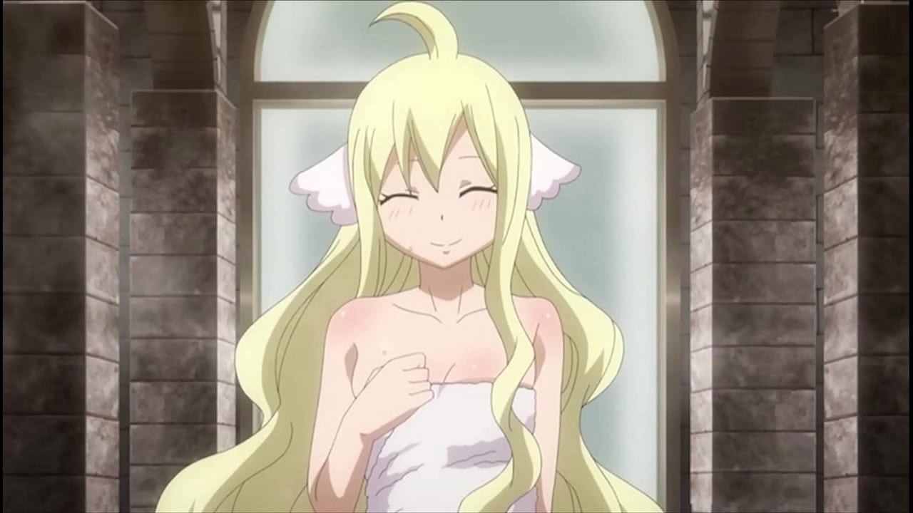 Lucy Heartfilia nude