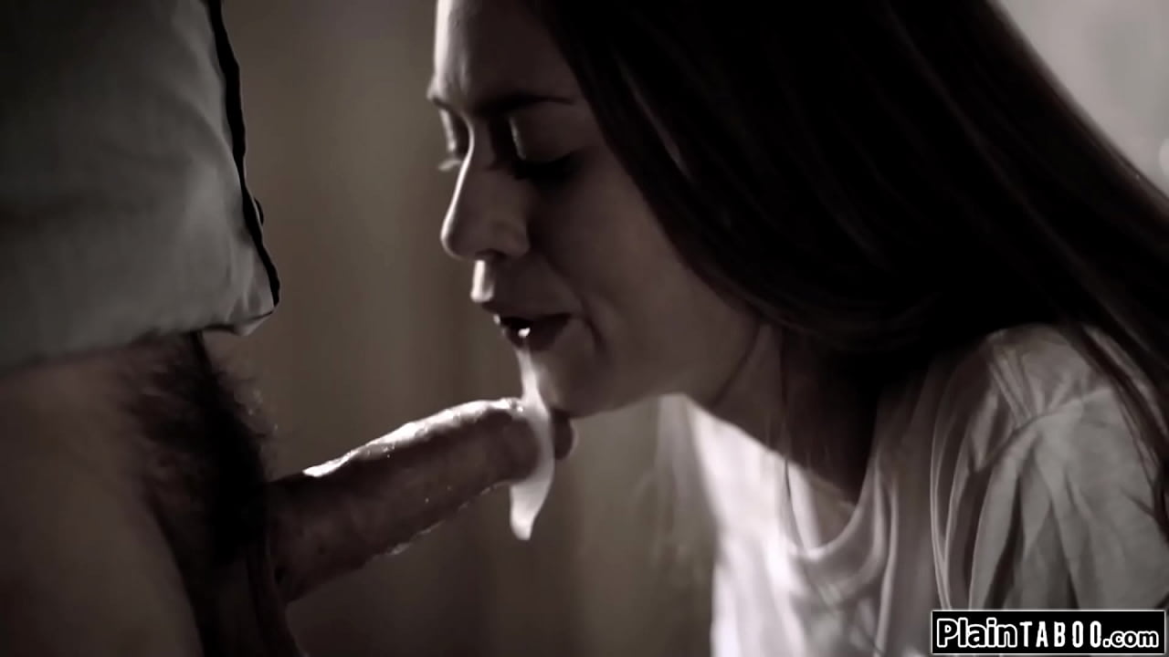 Teen Jill Kassidy finds herself in a difficult position.Her psychiatrist can get her free in exchange for sex.The small tits petite babe deepthroats