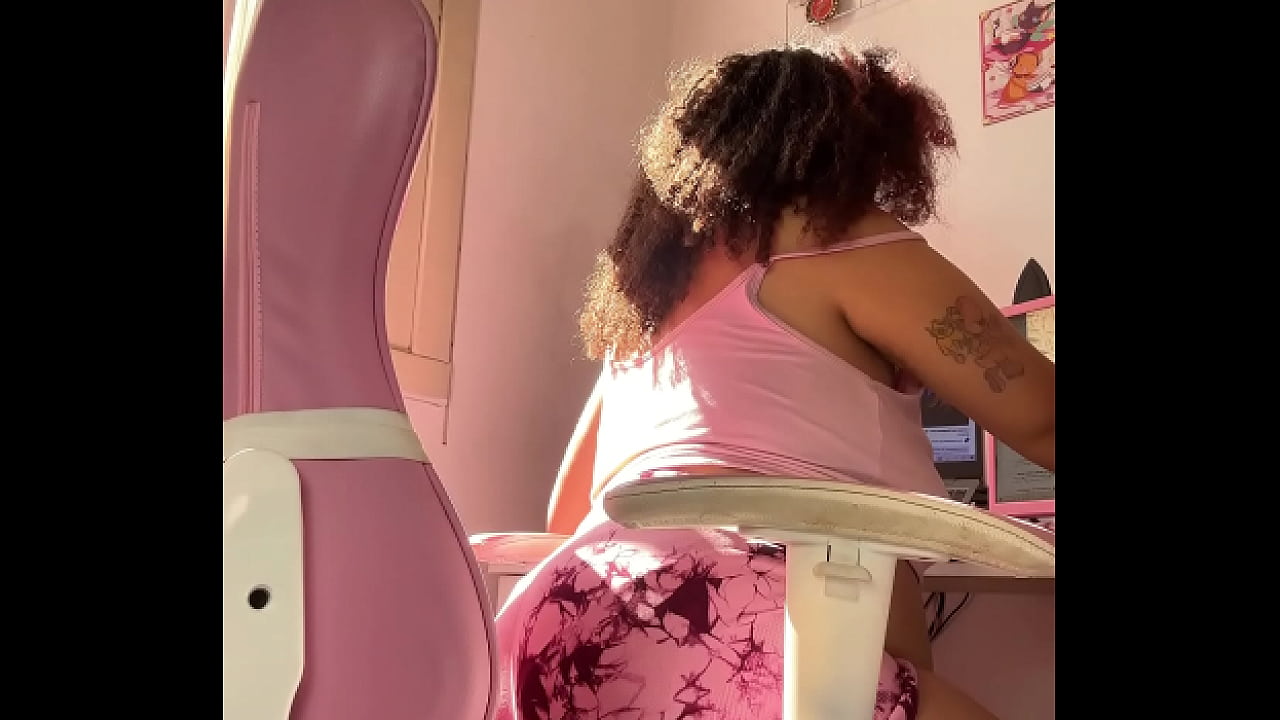 Chubby BBW Farts While Working at Computer