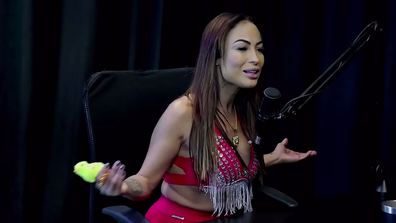 VEJA A ENTREVISTA SAFADA E CHEIA DE PUTARIA COM A BELINHA BARACHO NO PORN CAST BRAZIL - PARTE 5 (WATCH ON: SHEER/RED)