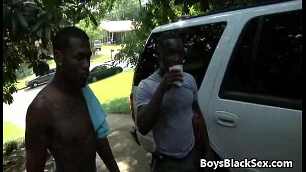 Black Gay Dude Get His Big Dick SUcked By White Twink 05