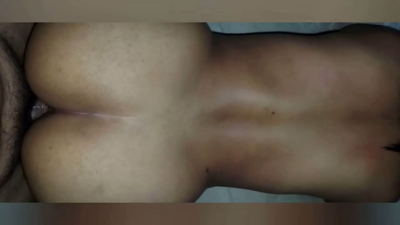 Cogeme pronto, porque mi hijo va a llegar del colegio, madre soltera dando el culo por ayuda economica!! Cogiendo a una Mam&aacute; soltera!!