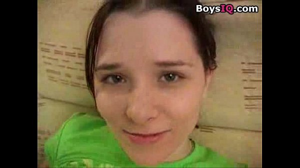 Tight, tender brunette solo chair camera tease - sex video