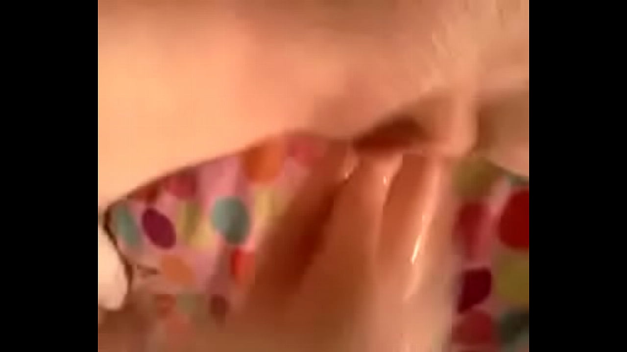 18 year old playing with her tight pussy