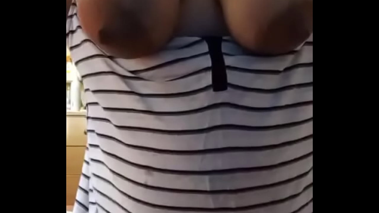 C&oacute;meme las tetas